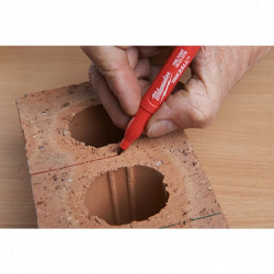 Marker czerwony MILWAUKEE