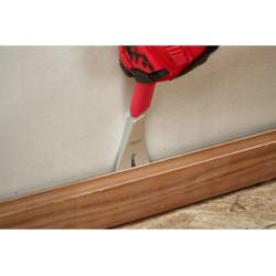 Łapka do usuwania gwoździ i listew przypodłogowych 25,4cm szeroka MILWAUKEE