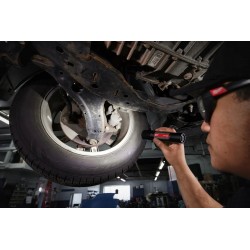 Latarka akumulatorowa USB 2000 Lumenów MILWAUKEE