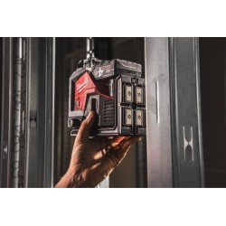 Zielony laser płaszczyznowy M12 3PL0C MILWAUKEE