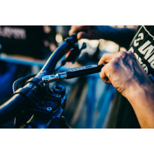 Elektroniczny klucz dynamometryczny 1/4" 1 - 20 Nm UNIOR