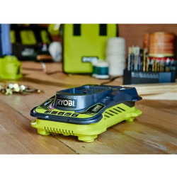 Szybka ładowarka ONE+ RYOBI