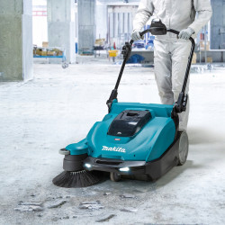 Zamiatarka akumulatorowa XGT VS001GZ MAKITA