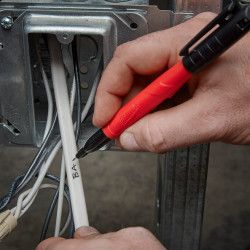 Cienkie markery czarne (4 sztuki) MILWAUKEE