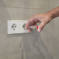 Próbnik napięcia płaski 2553 120-250V WIHA