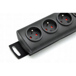 Listwa zasilajaca PrimeraLine 4 gniazda czarny 1,5m H05VVF 3G1,5 BRENNENSTUHL