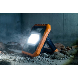 professionalLINE Mobilny reflektor LED X 8001 M IP54 8000lm 5m H07RNF 3G1,5 FR&#47;BE BRENNENSTUHL