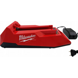 Szybka ładowarka MXFC FAST CHARGER IN2 MILWAUKEE